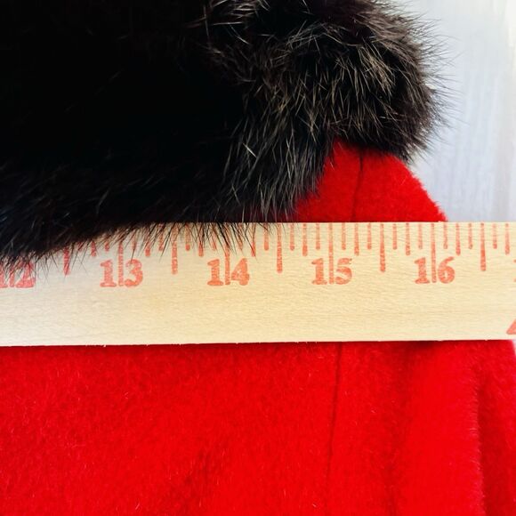 Vtg Styled by Stratton Red Wool Coat Mink Fur Collar 50s 60s Jackie O Union USA - Picture 9 of 16